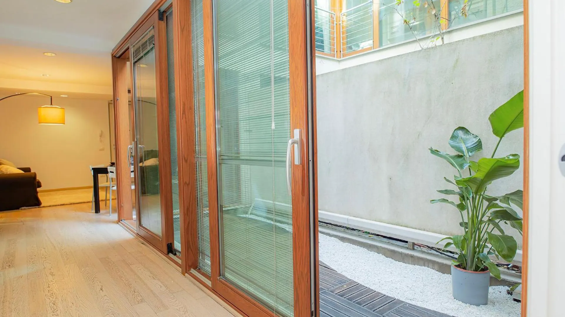 Navigli 10 Min Loft Moderno Con Area Esterna Apartment Milan